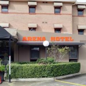 Arena Hotel (formerly Sleep Express Motel)