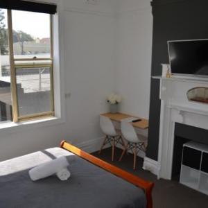Sandy Bottoms Guesthouse Sydney New South Wales