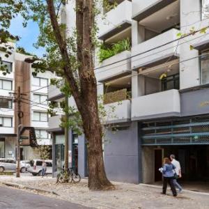 Surry Hills Modern Self-Contained One-Bedroom Apartment (19 FOV)