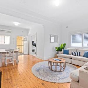The Bondi Beach Family Escape