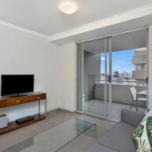 One Bedroom Apartment Atchison St(L1006) Sydney
