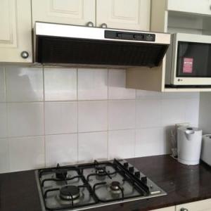 Cosy 1 Bed APT PLUS FREE Car Space Chatswood in Sydney