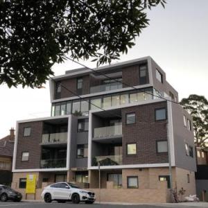 Benalong Apartment - at Gladesville