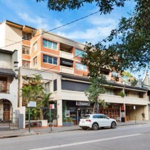 Darlinghurst Self-Contained Modern One Bedroom Apartment (21 CRN)