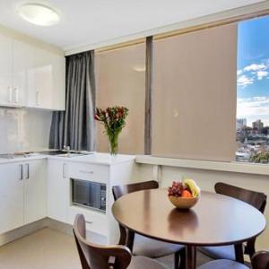 Cosmopolitan apartment at College St New South Wales