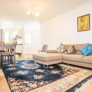 Spacious & Cozy APT@Heart of Redfern Closes to CBD