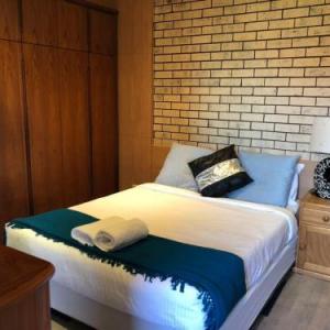 Retro 1bedroom Studio*Close to airport&CBD
