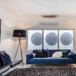Contemporary Village Cottage Close to the City