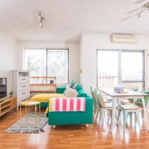 SIMPLE COMFORT! 2bed1bath Unit in Meadowbank