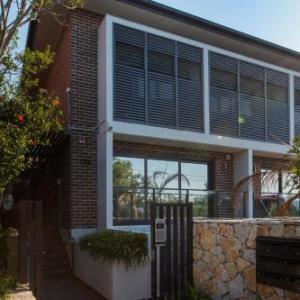 Modern Apartment in Convenient Balgowlah Location Sydney New South Wales