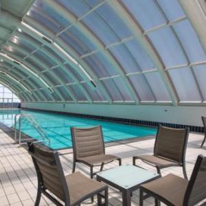 Darling Harbour Apartment with Parking Views Pool