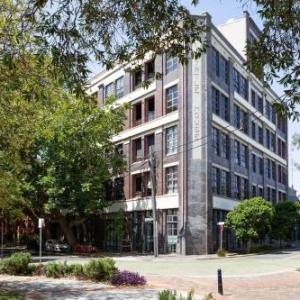 Warehouse Apartment with Balcony in Trendy Area