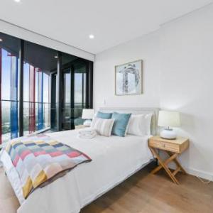 HomeHotel-Luxury Home High Rise with View. New South Wales