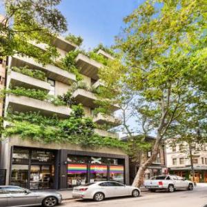 Surry Hills Self-contained 1 bedroom Apartment (6 BRK)