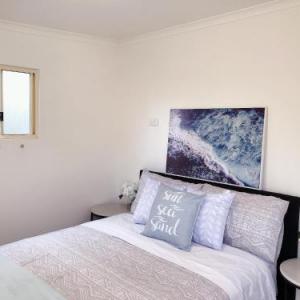 Grannyflat Private Room in Kingsford near UNSW Randwick
