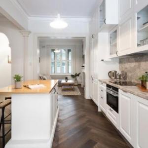 LUXE SURRY HILLS // 4 BEDROOMS // PERFECT LOCATION Sydney New South Wales