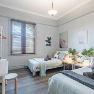 Boutique Private Rm situated in the heart of Burwood3
