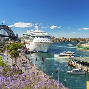 Sydney CBD Brand New Apartments with Hyde Park View