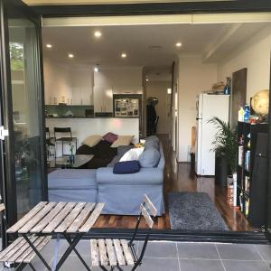 Modern house close to Sydneys vibrant Newtown area