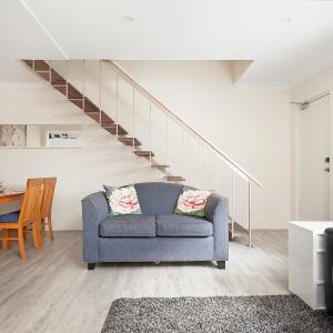 Comfy & Convenient @ Homebush West 300 steps train