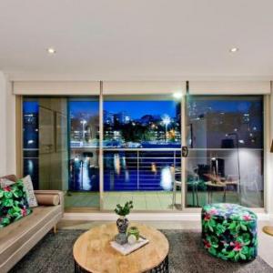 Absolute Sydney Harbour Front Luxury With Parking