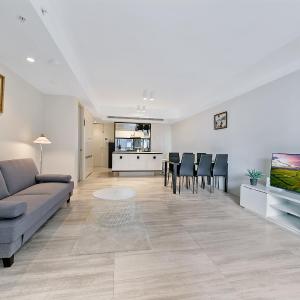 KOZYGURU HAYMARKET SYDNEY CITY VIEW 2 BED STUNNING APT NHA178-1206